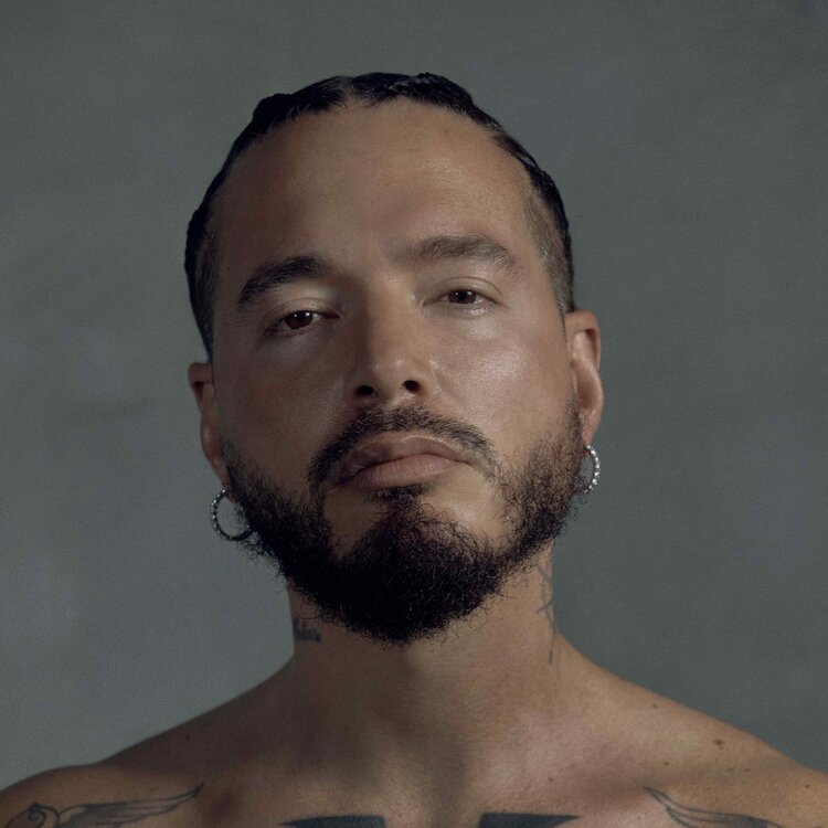 J Balvin 头像